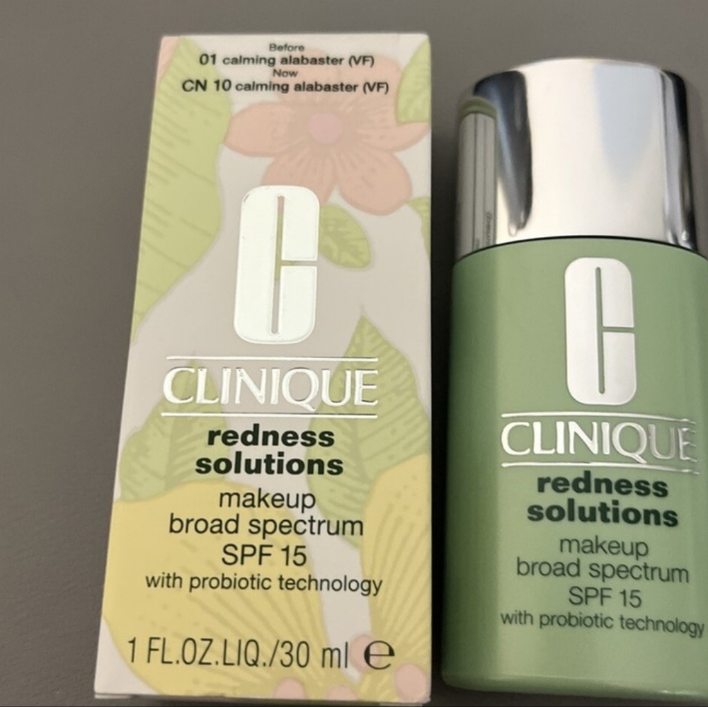 Clinique Redness Solutions Makeup SPF 15 Calming Alabaster Broad Spectrum Makeup